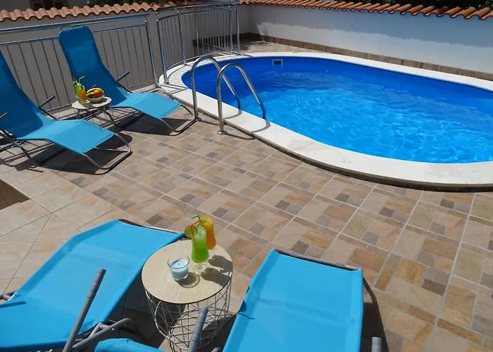 Mit Balkon Und Meerblick By Interhome Crikvenica