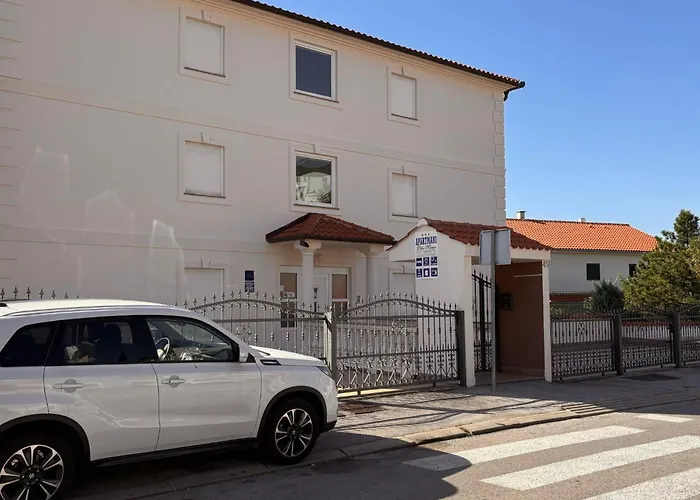 Apartment Mit Balkon Und Meerblick By Interhome *